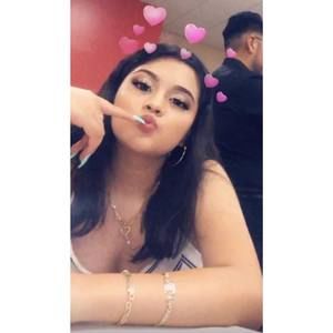 Meet your Posher, Leslie